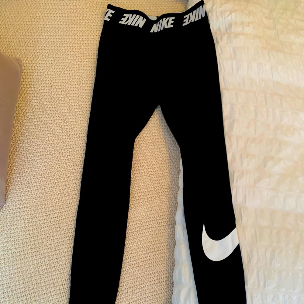 Nike leggings